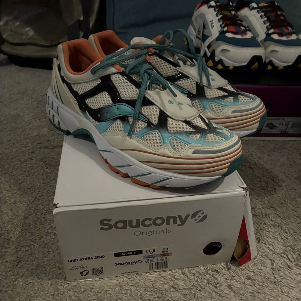 Saucony Originals Vibrant Sneakers